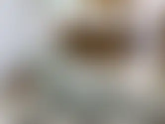 Association bleu pâle et brun doré