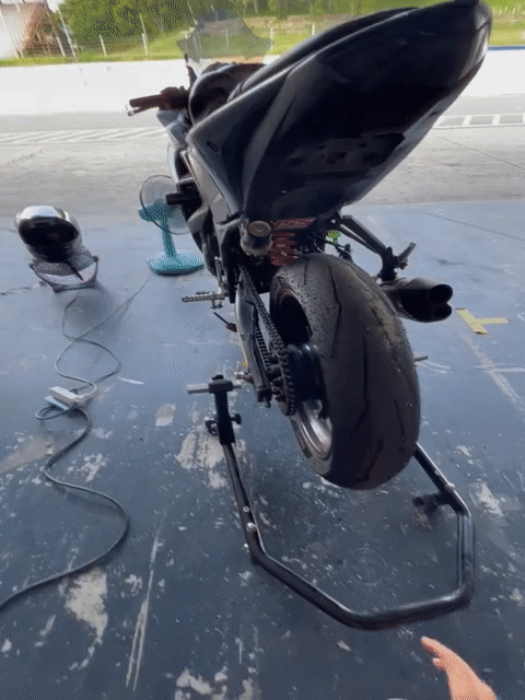 moto gif npt 2.gif