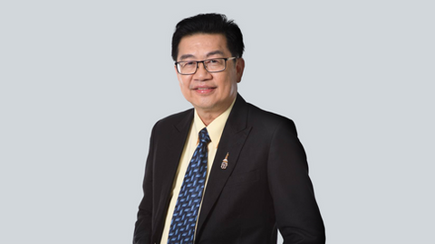 รศ.นพ.นิยม ละออปักษิณ