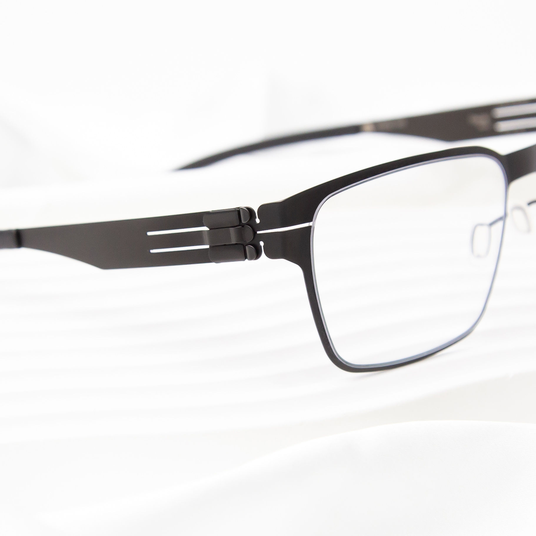 กรอบแว่น ic! berlin Oscar 56-18-145 Black