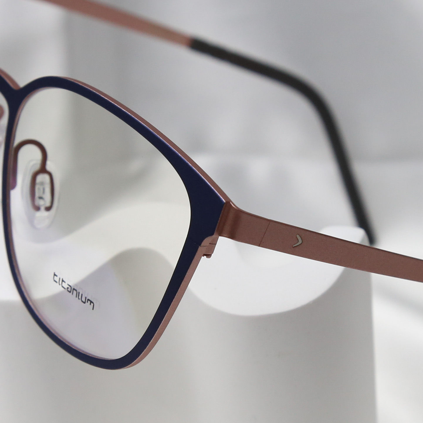 กรอบแว่น Blackfin DANVILLE BF950 53-18-145 COL.1157