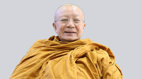 คำยืนยันจากผู้ใช้เลนส์โปรเกรสซีฟเฉพาะบุคคลอย่างยิ่งยวด ISOPTIK : พระปพนพัชร์ ภิบาลพักตร์นิธี ( จิรธัมโม ภิกขุ ) ดร. 