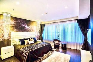 RENT and SALE Penthouse unit at Emporio Place close to BTS Phrom Phong ,emquartier emsphere, Emporium.