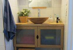 Baderomsinventar. Eik og bjørk