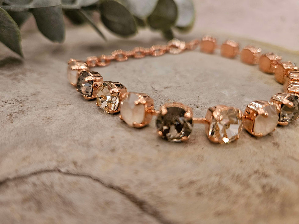 Armband mit Swarovski-Steinen, Skaveda