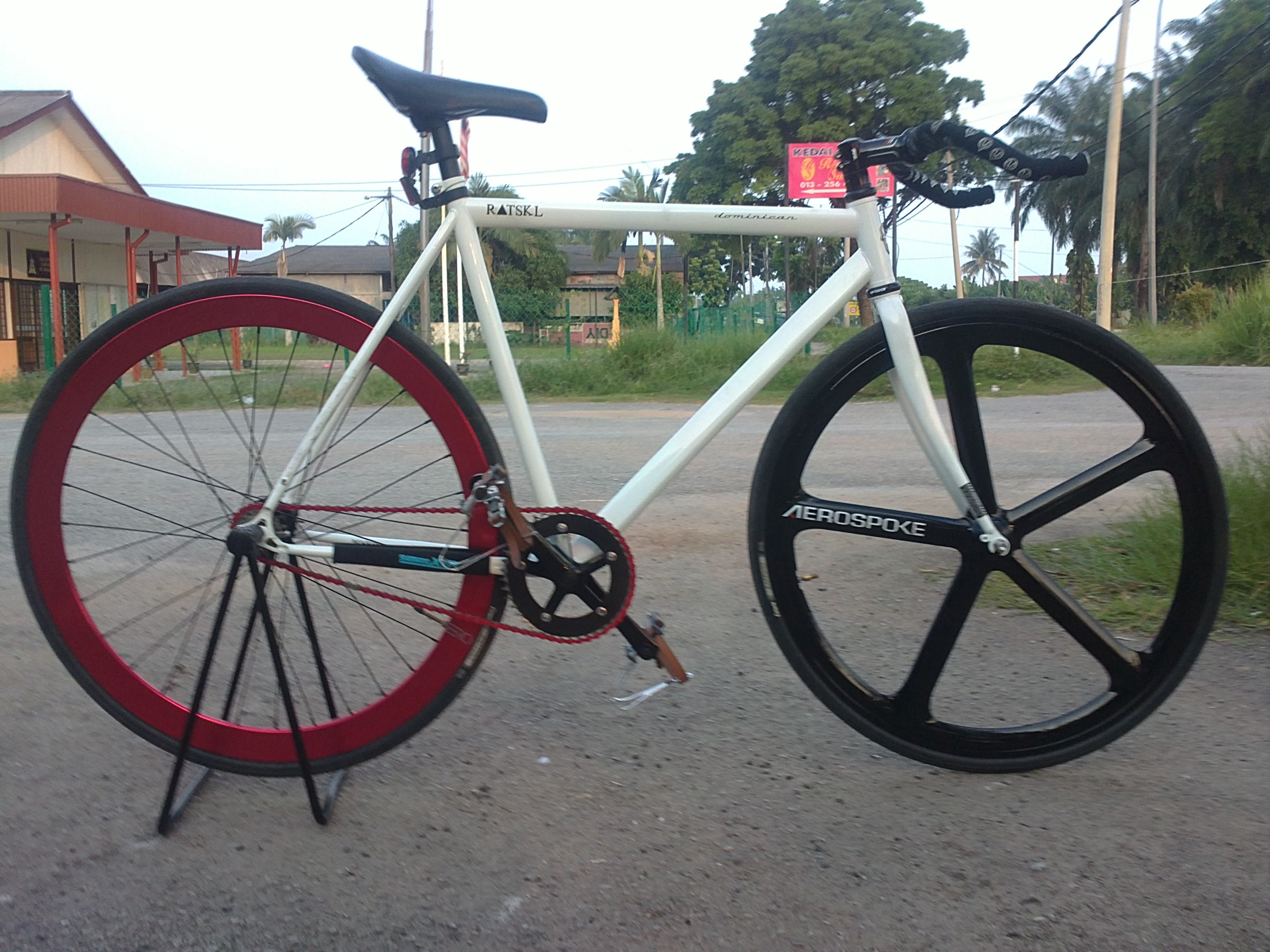 Marin Fixed With Aerospoke Rim