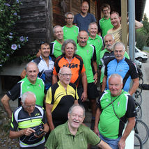 Männerriege mit E-Bikes unterwegs 