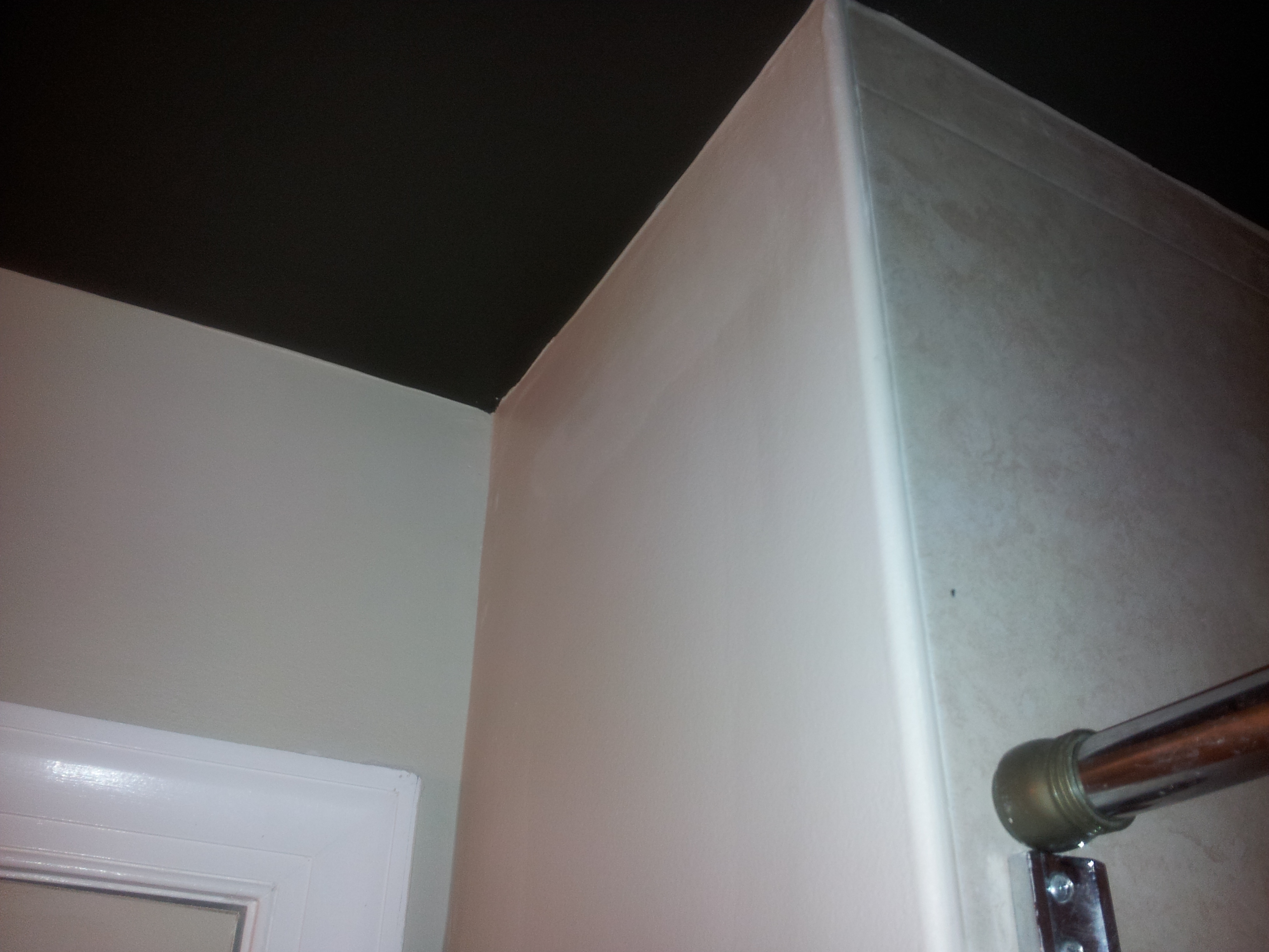 See the contrast w/Dark Grey Ceiling
