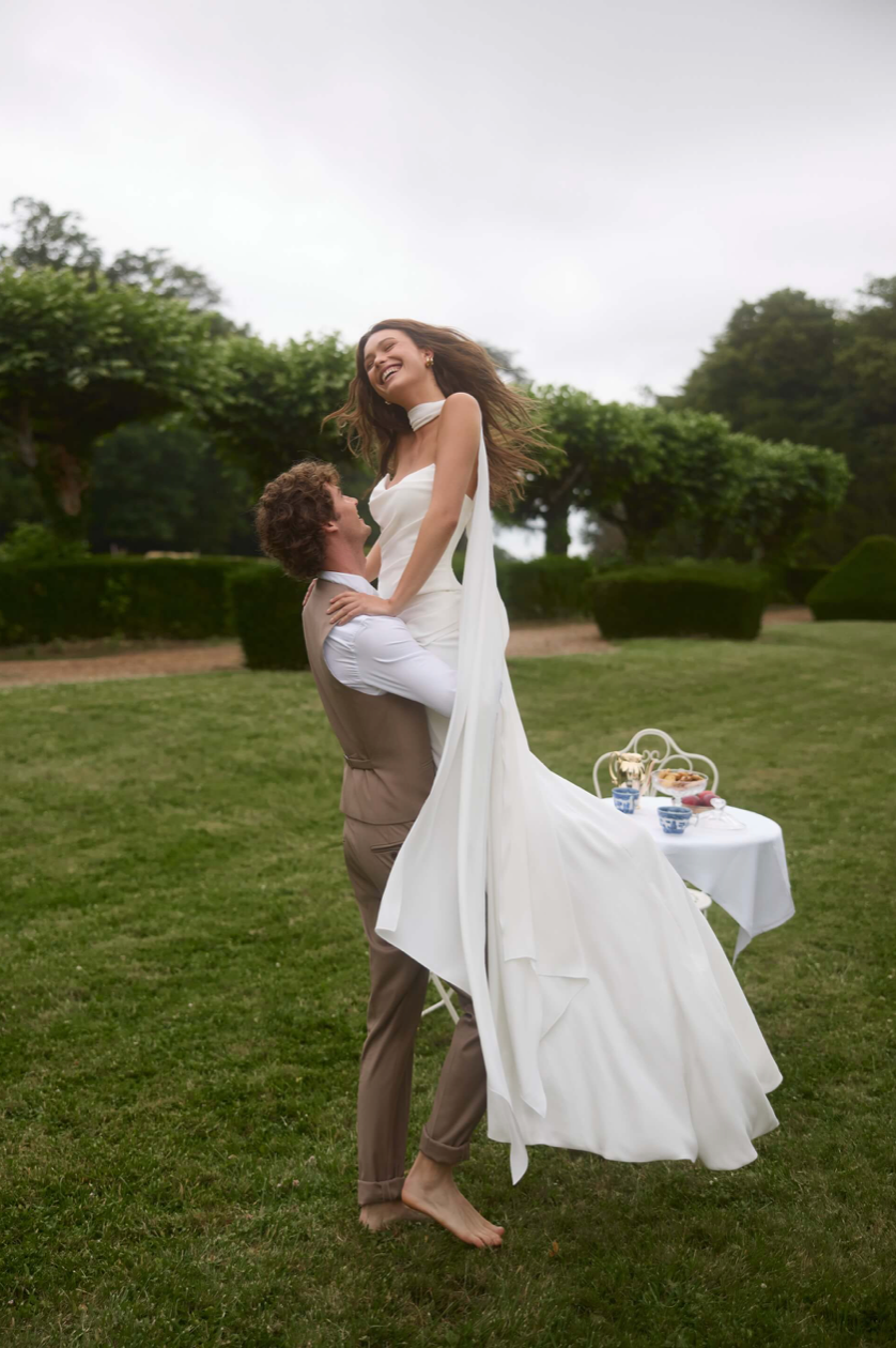 Thumbnail: Elara Wedding Dress
