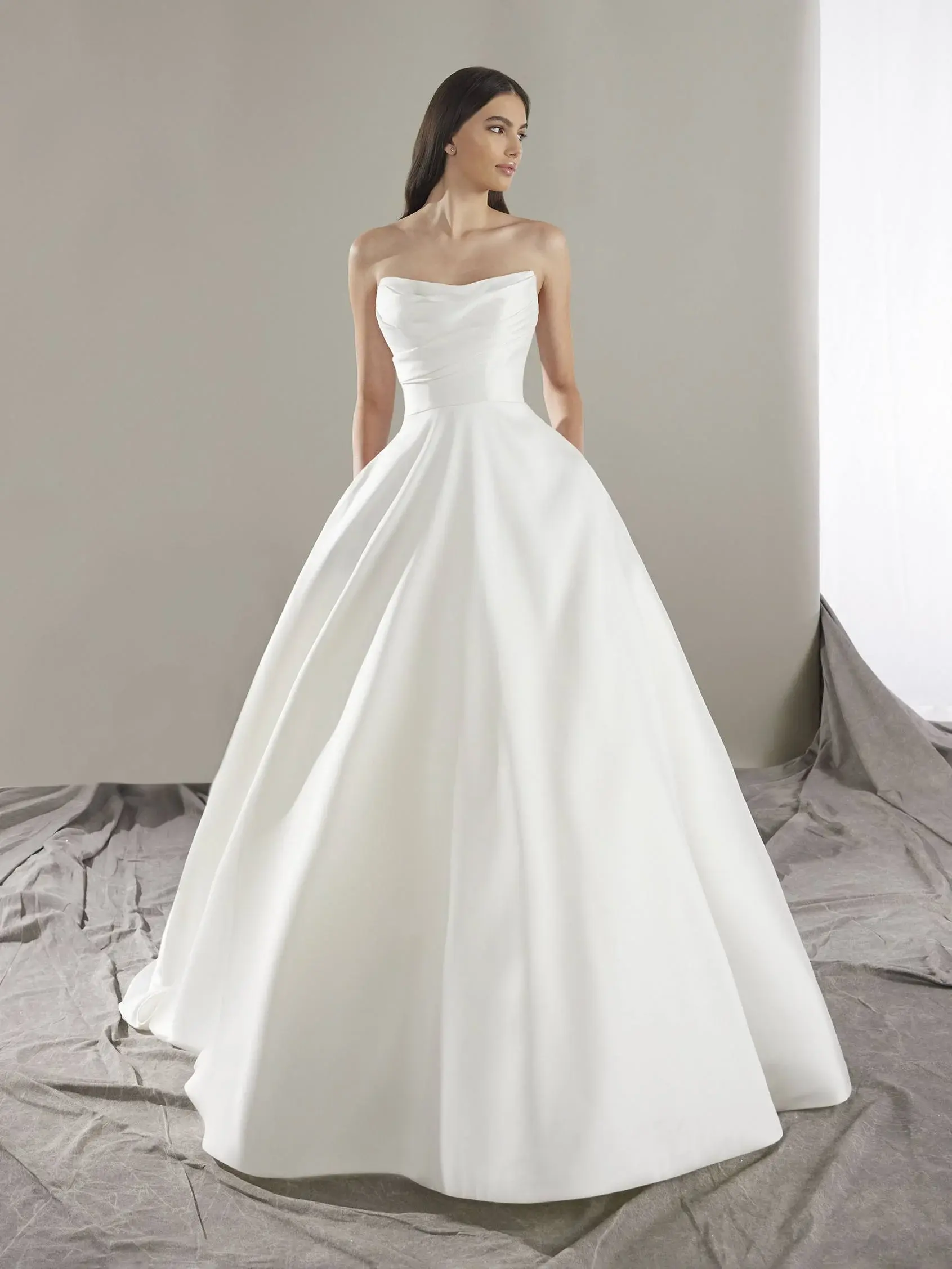 Pronovias Keoni