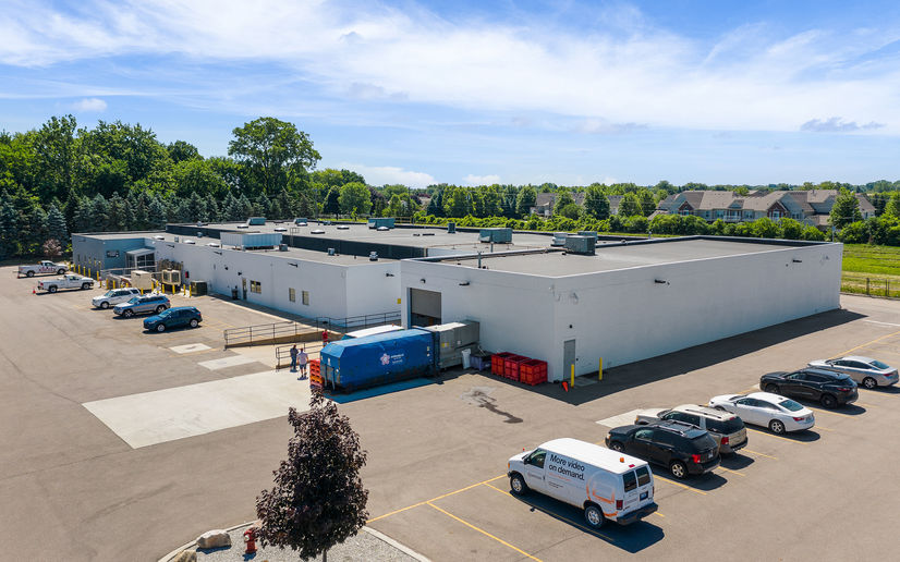 36250 Van Dyke-8.jpg