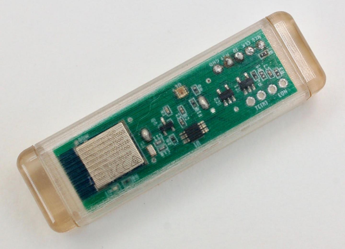 The Smart Stirrer (above) can transmit data on the color, viscosity and other attributes of the solution it is stirring. @ Dmitry Isakov