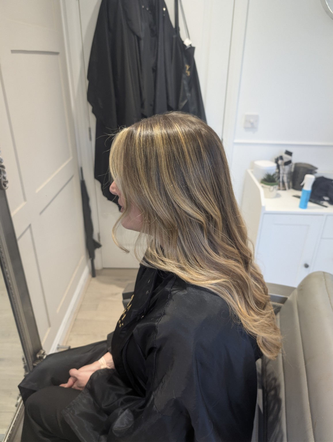 Dimensional blonde balayage by Danny Arthurs Hairdressing