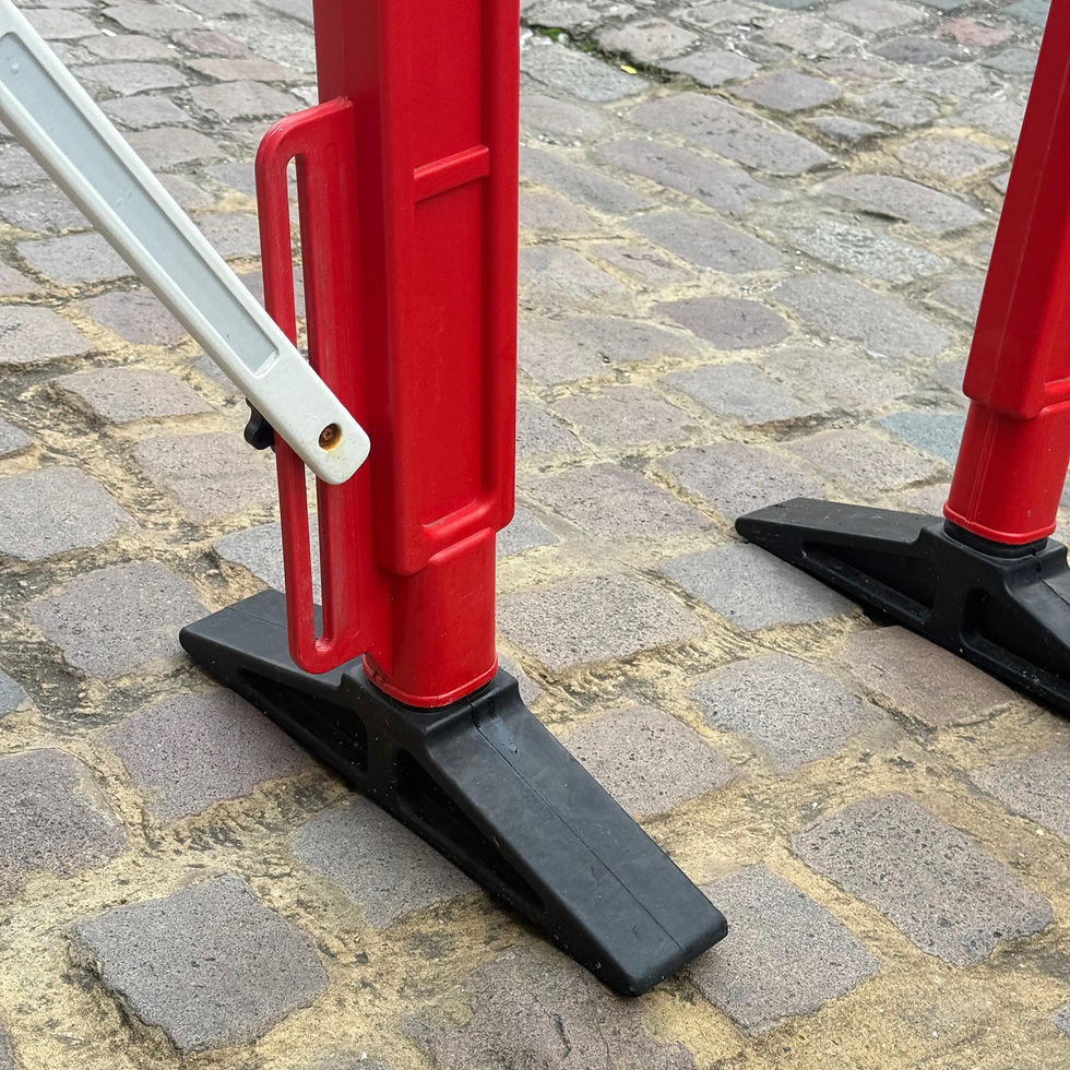 Thumbnail: Stinger Expandable Barrier