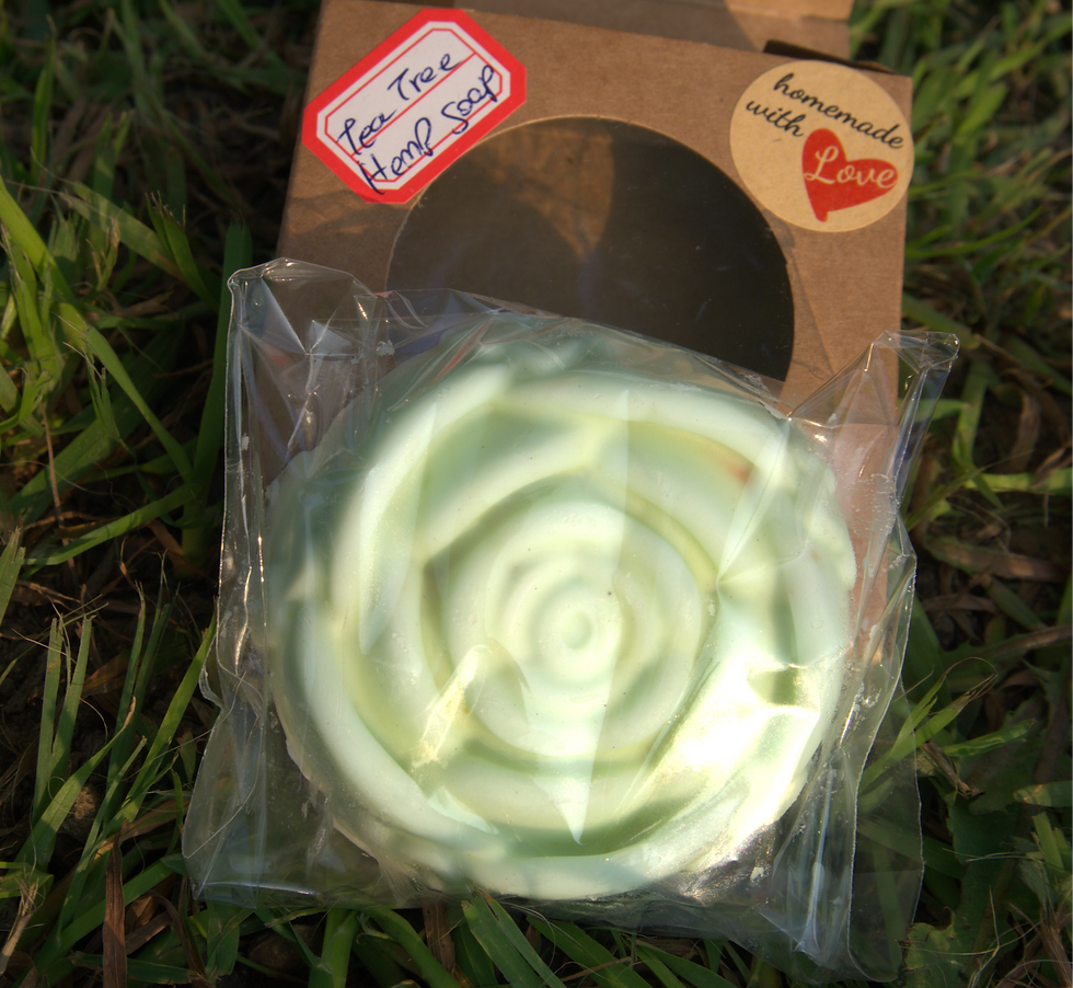 Nourishing Tea Tree Hemp Soap (Rose)