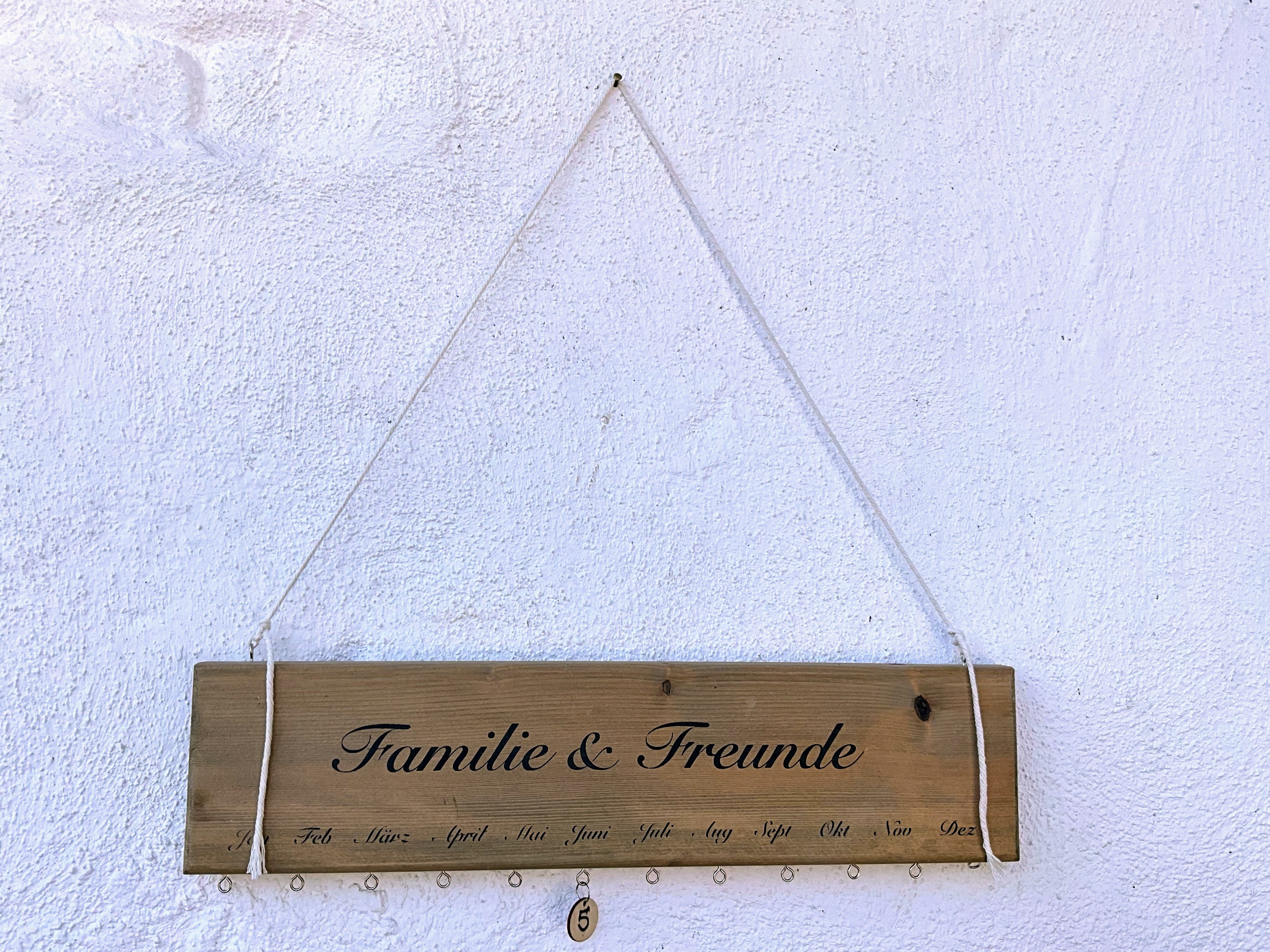 Miniaturbild: KALENDER FÜR FREUNDE UND FAMILIE