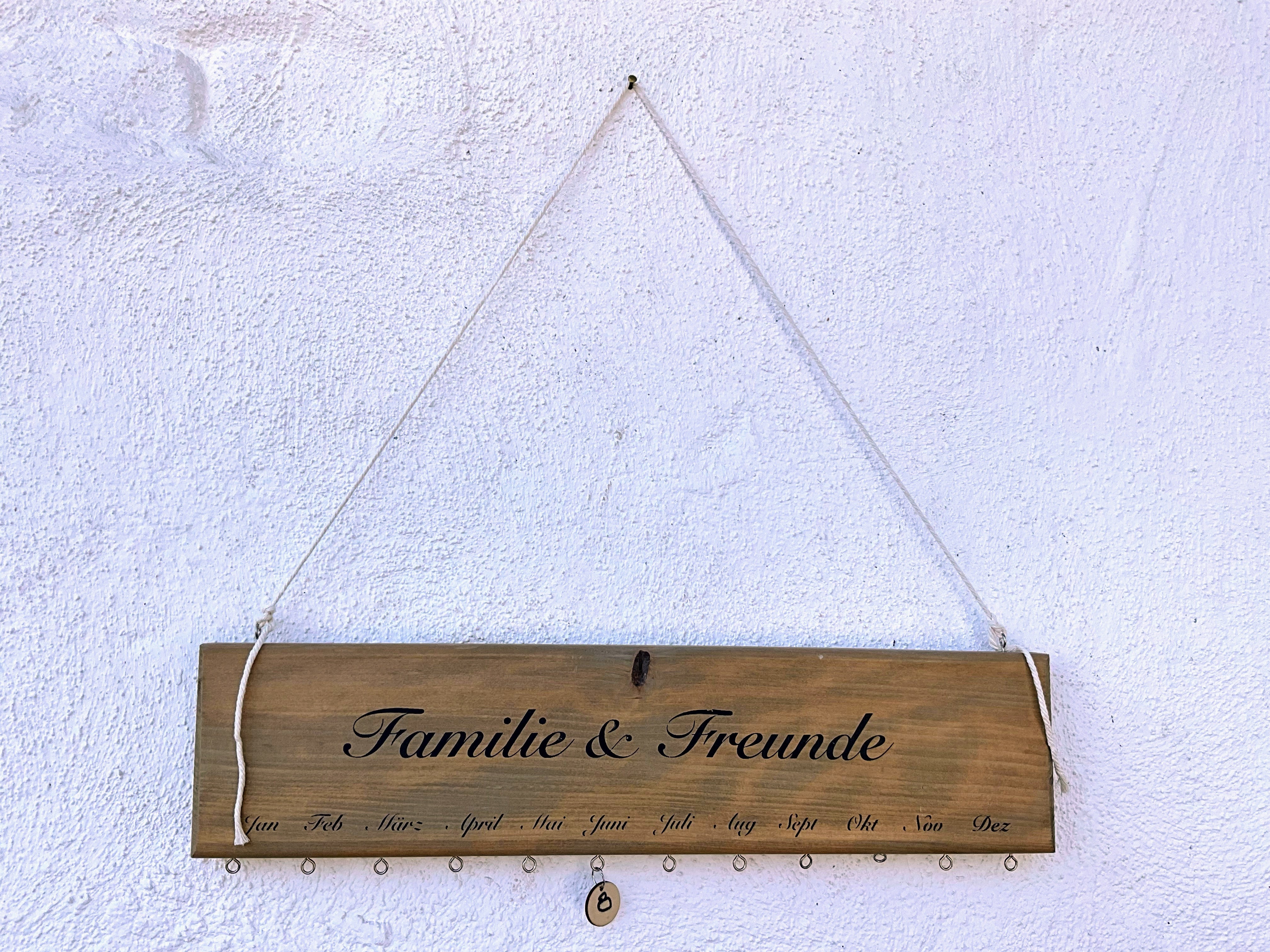 Miniaturbild: KALENDER FÜR FREUNDE UND FAMILIE