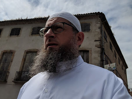 Ni Soufi, ni Salafi - Musulman