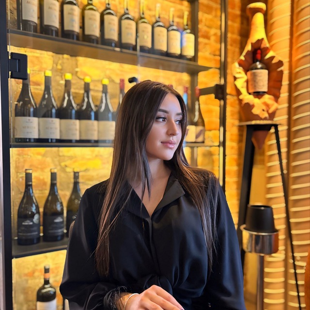 Cristina Blanari.jpg