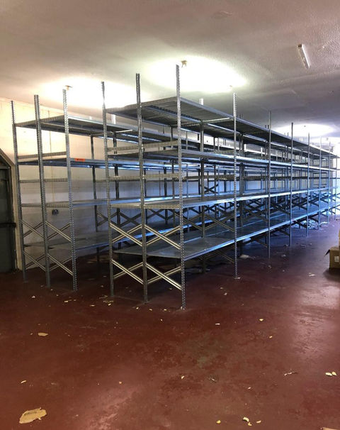 Lightweight heavy duty galvanised racking