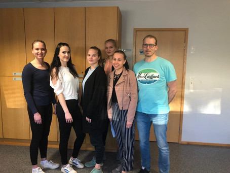 JUJUN KAUDEN 2019-2020 ENSIMMÄISET PELAAJASOPIMUKSET ALLEKIRJOITETTU