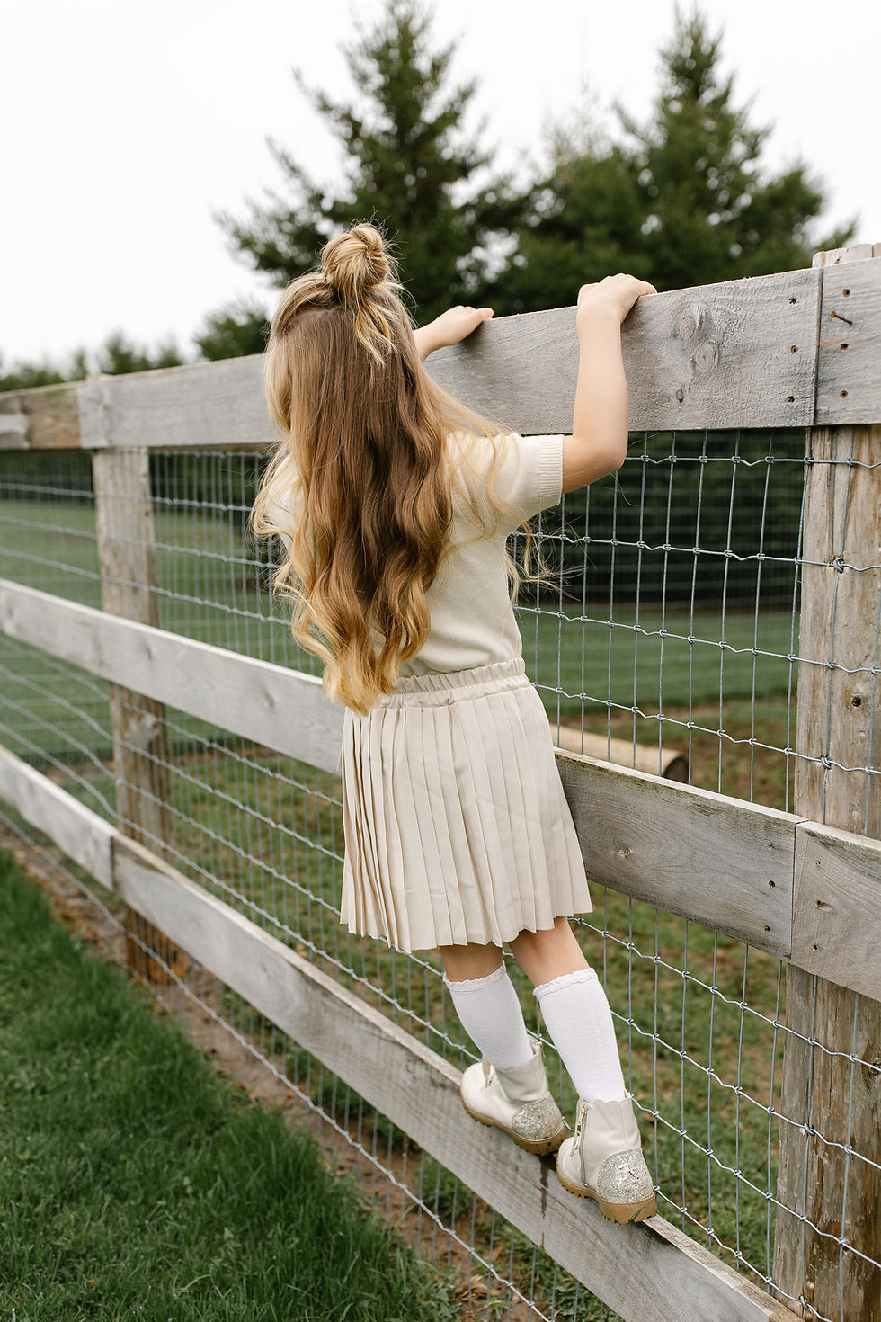 Thumbnail: Pleated Skirt | Beige