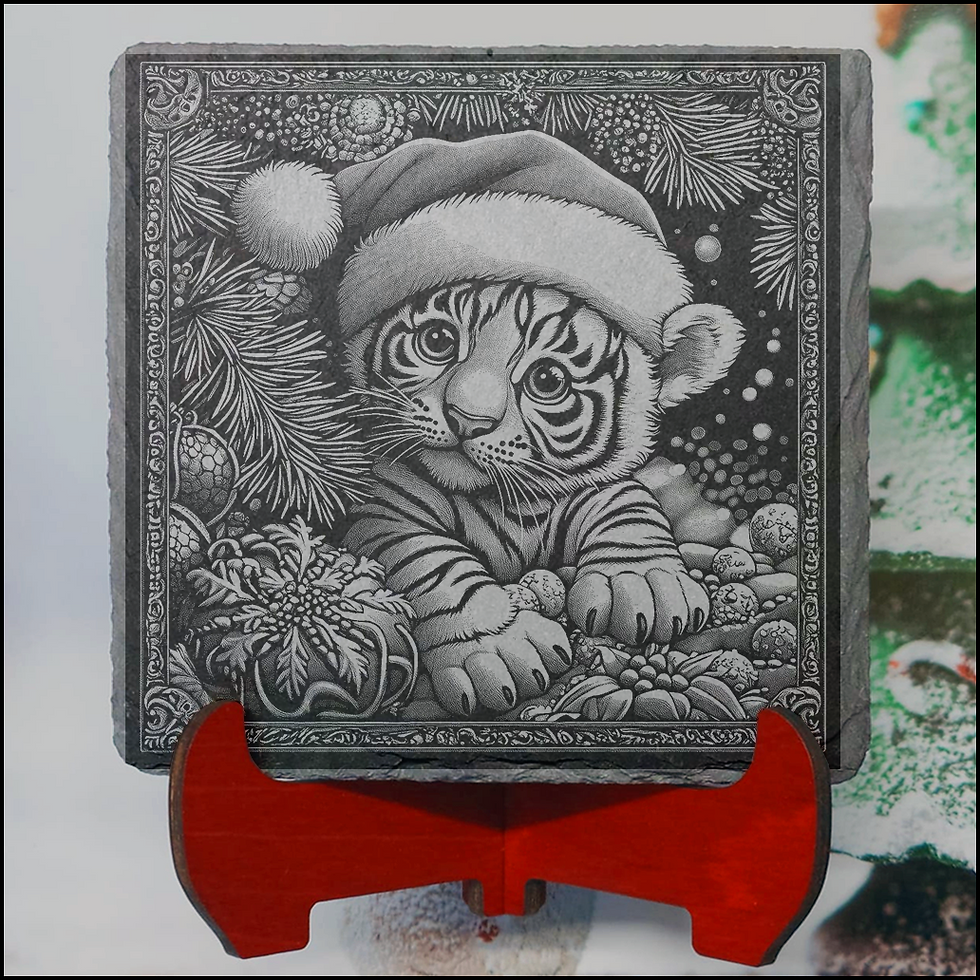 Tiger Baby mit Mütze Schieferuntersetzer