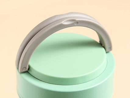 049 LP-Plastic handle.jpg