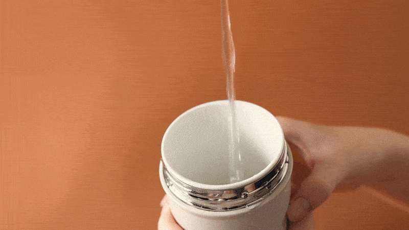 049 LP-Washing_lowres copy.gif
