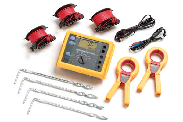 Thumbnail: Fluke 1625-2 GEO Earth Ground Tester Kit