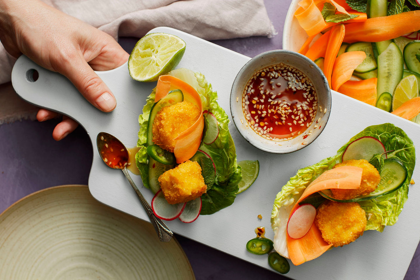 Valess: Lettuce Wraps