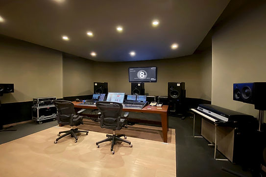 Studio H - Greg Hayes