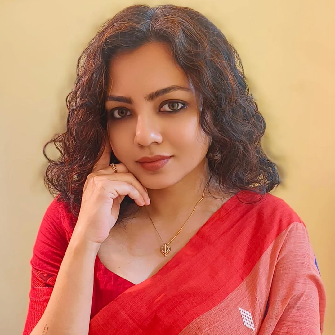 Sayani De — Writer