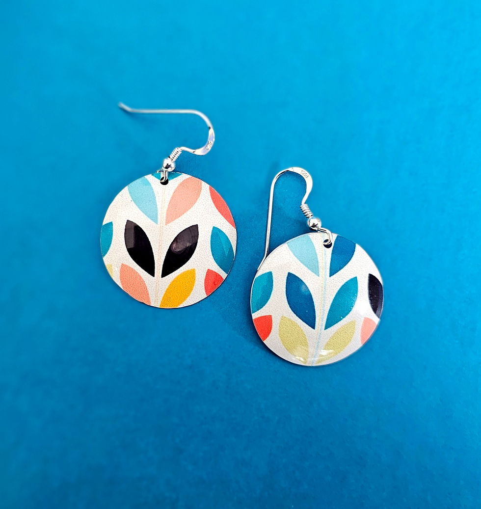 Retro 1960s Large Discs Funky Leaves