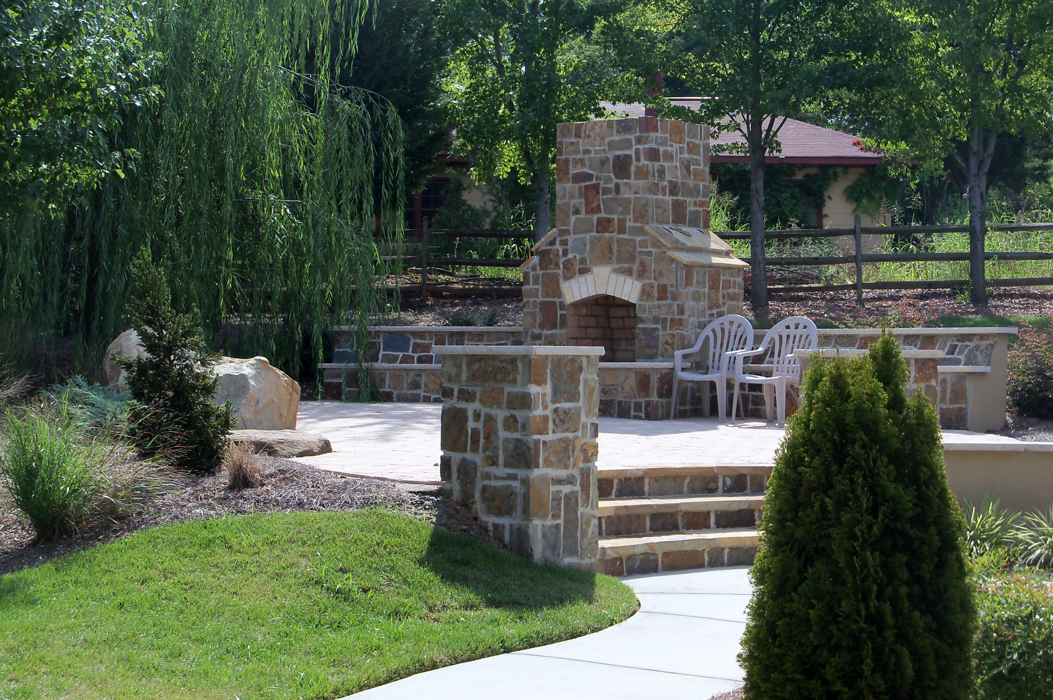 Outdoor Fireplace Designs