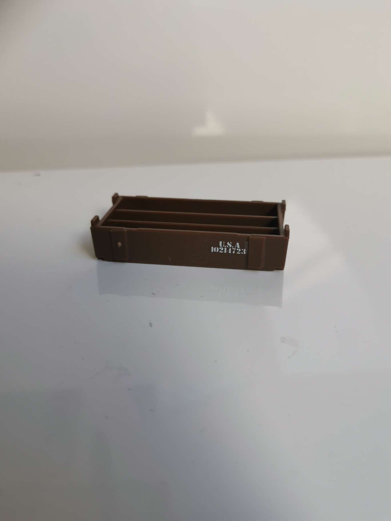 1986 OUTPOST DEFENDER CRATE