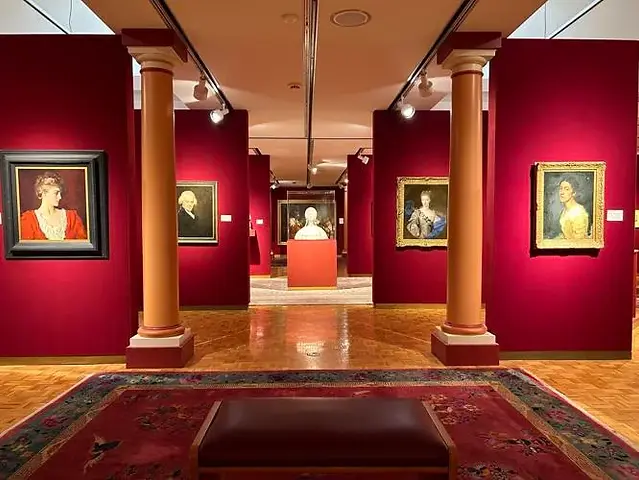 Mabee-Gerrer permanent gallery; photo by elaine warner