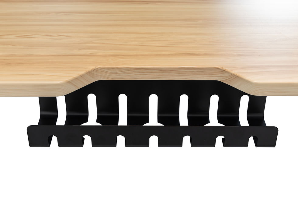 縮圖：金剛黑延長線槽安裝在桌板缺口下方