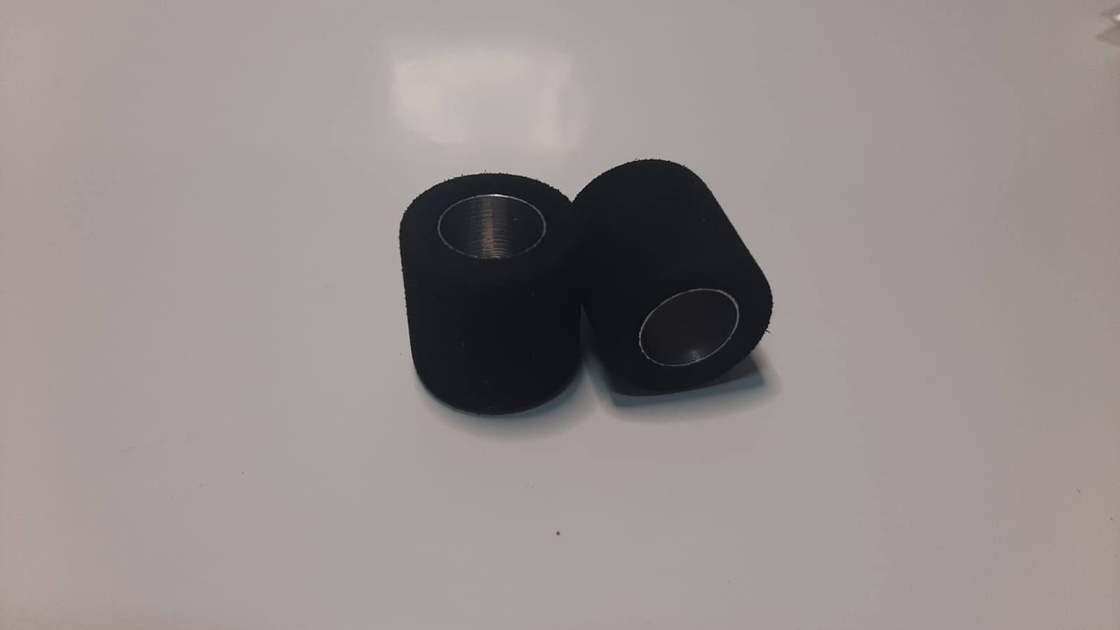 Neumático de espuma con cubo de aluminio