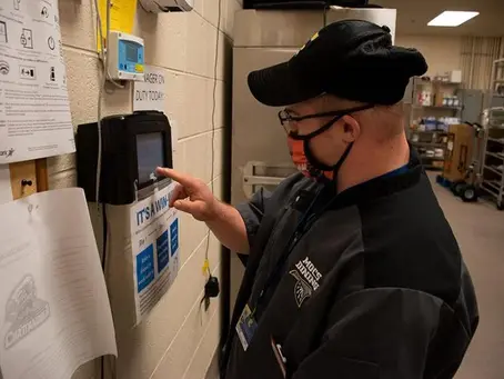 Mocs Dining Custodian Spreads Faith, Positivity, and Goodwill