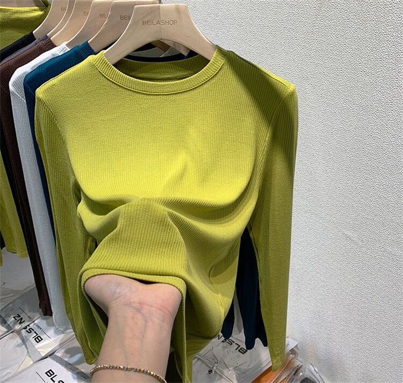 Miniatura: Camiseta Feminina Manga Longa – Elegância & Conforto