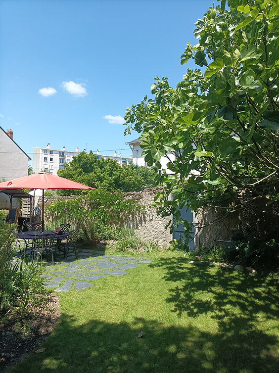 jardin nantes dalles de schiste joints gazon plantations paysagiste bordeaux paysagiste nantes aménagement jardin