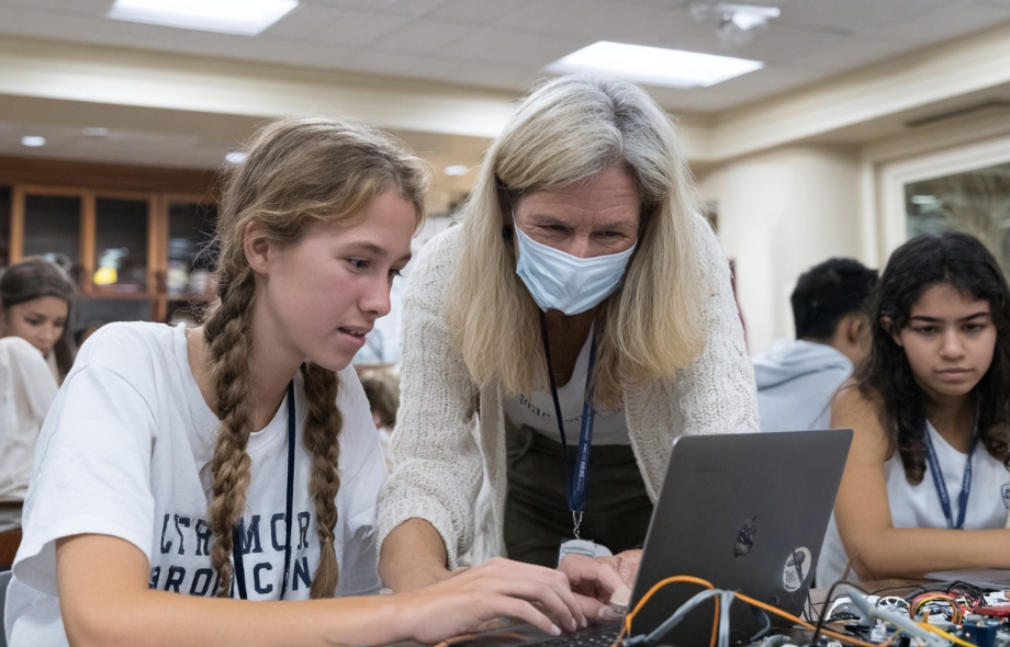 Top 5 Robotics program for high school students in West Windsor