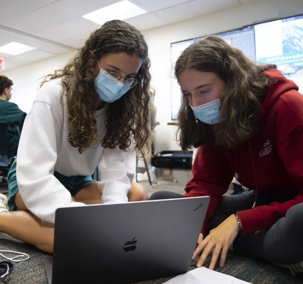 What Makes a Strong Student Project in AI: A Counselor’s Guide