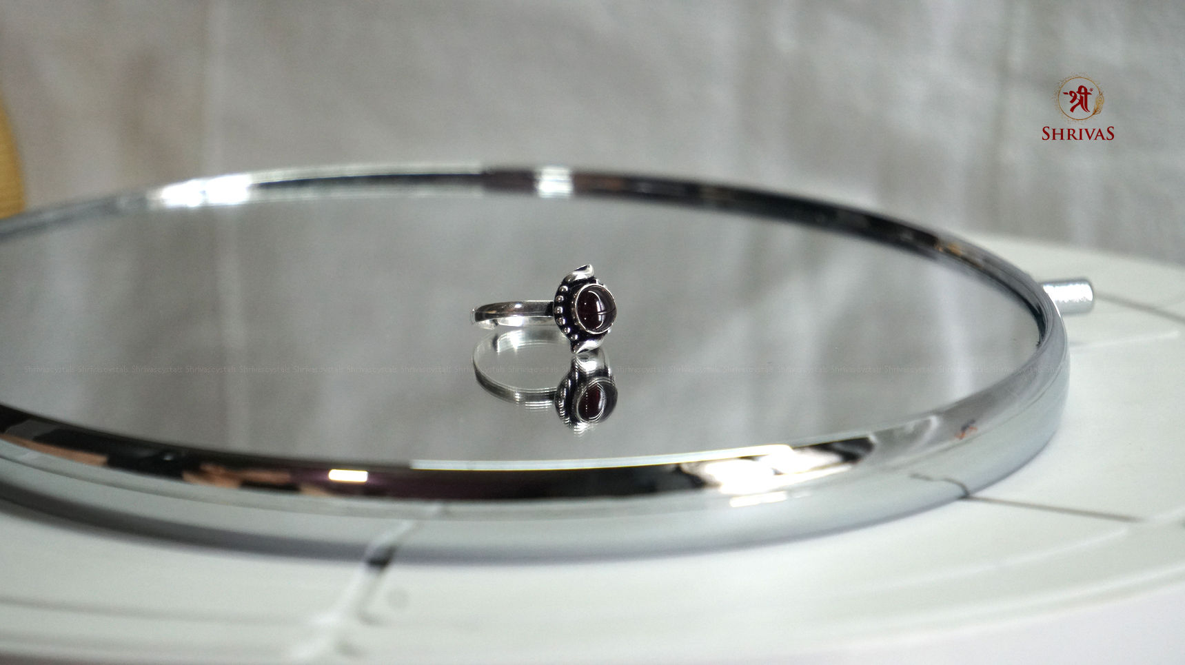 Garnet design -1 ring