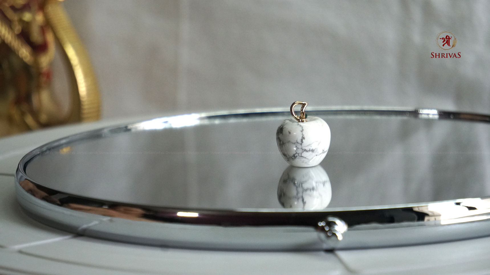 Howlite Apple pendant