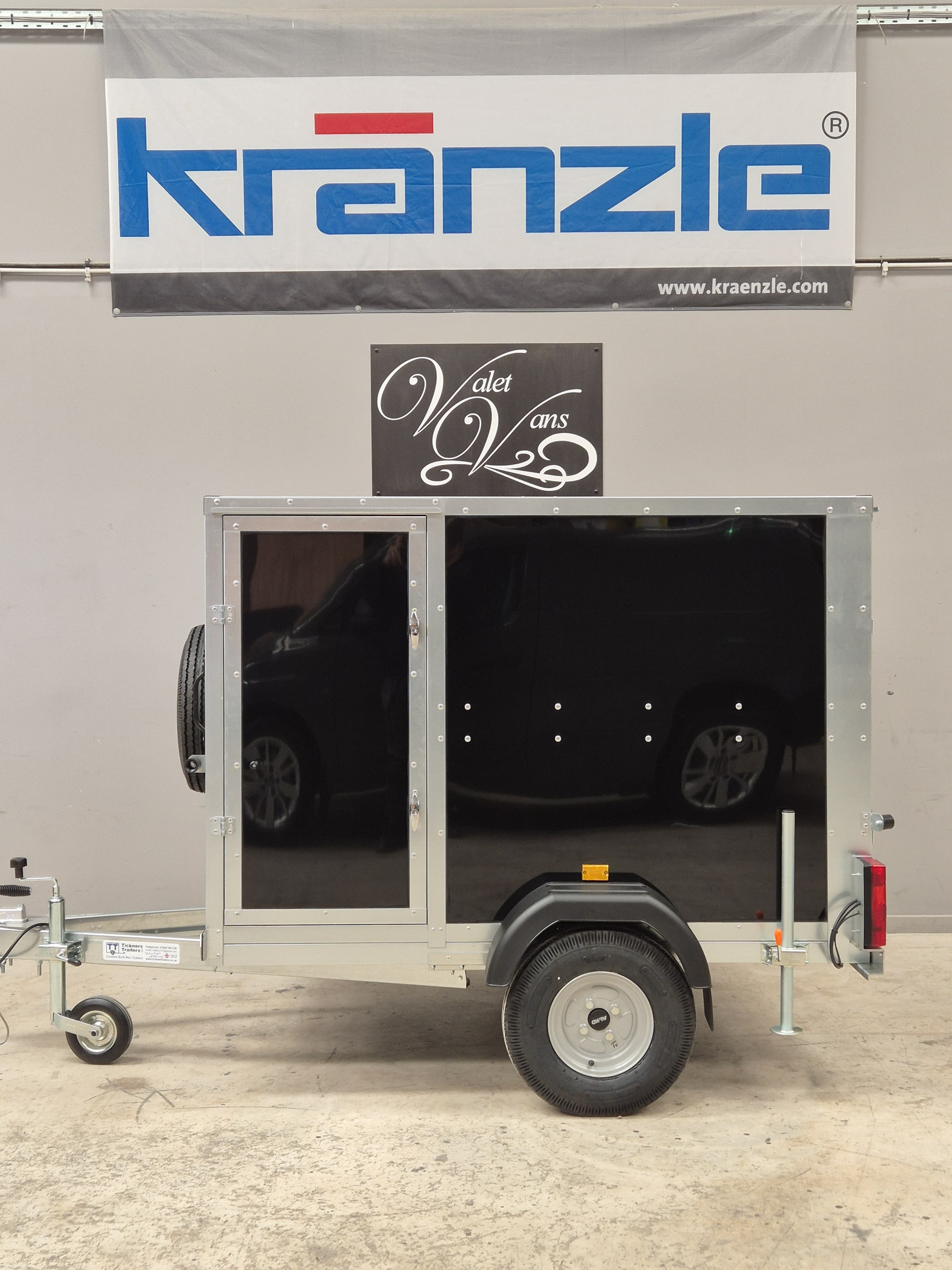 MOBILE DETAILING TRAILER