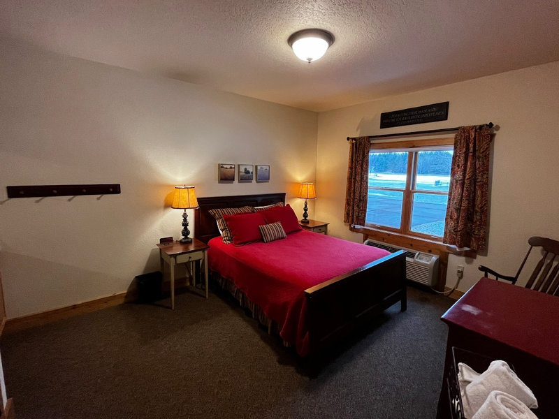 Private queen room with lake view at Timber Wolf Lake, Michigan