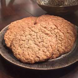 Vegan Oatmeal Cookies