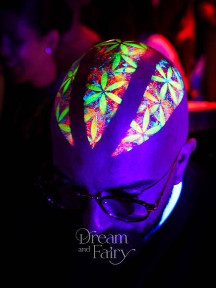 Body painting UV neon makeup artist Paris ile de France